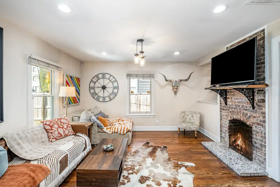 2016 10th Ave N, Nashville, TN 37208 - Image #3