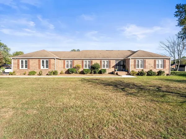 104 Twelve Oaks Road, Tullahoma, TN 37388