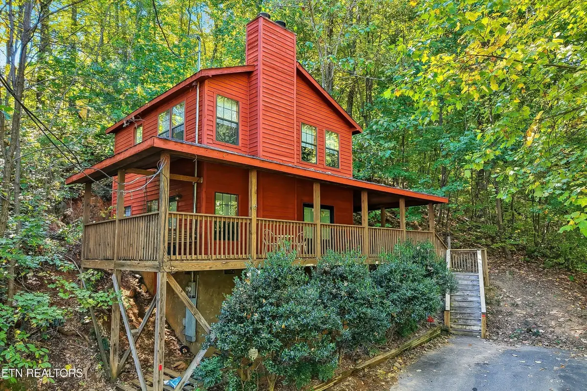 2061 Luzerne Drive, Gatlinburg, TN 37738 - #1