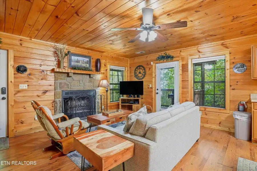 2061 Luzerne Drive, Gatlinburg, TN 37738 - #3