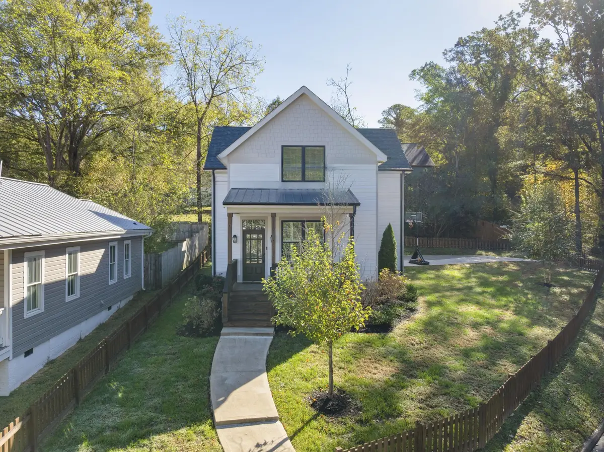 5685 Lee Avenue, Chattanooga, TN 37409 - Image #1