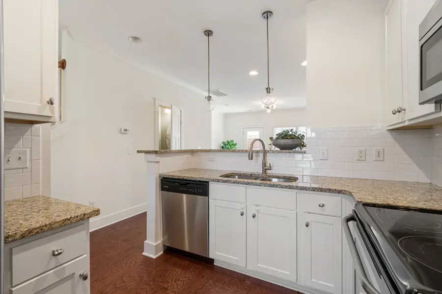 414 W Mill Dr, Nashville, TN 37209 - Image #3