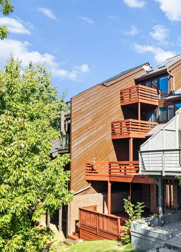 2109 32nd Ave S, Nashville, TN 37212