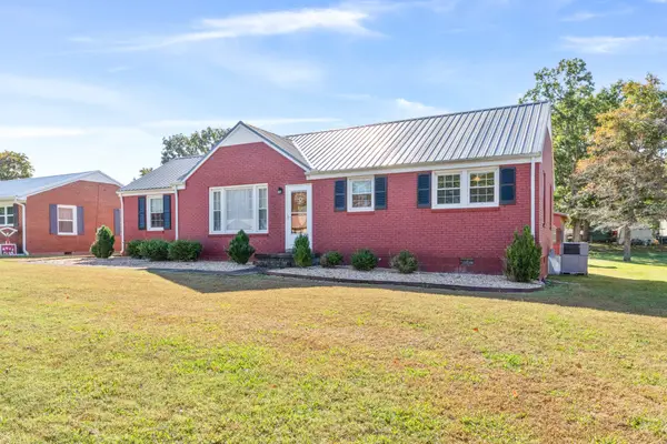 418 Carman Ave, New Johnsonville, TN 37134