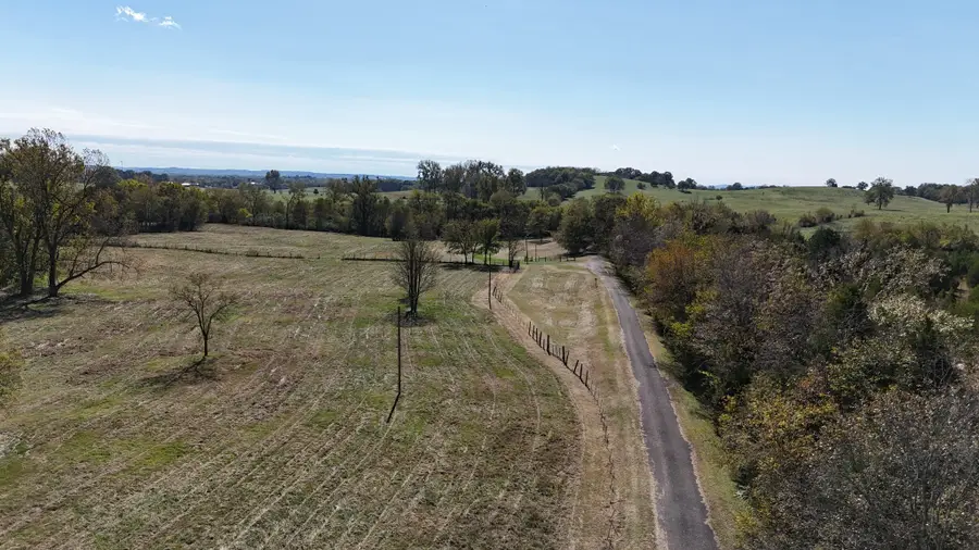 0 Armour Village Rd, Columbia, TN 38401 - #3