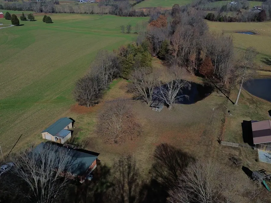 12354 Owens Chapel Rd, Springfield, TN 37172 - Image #2