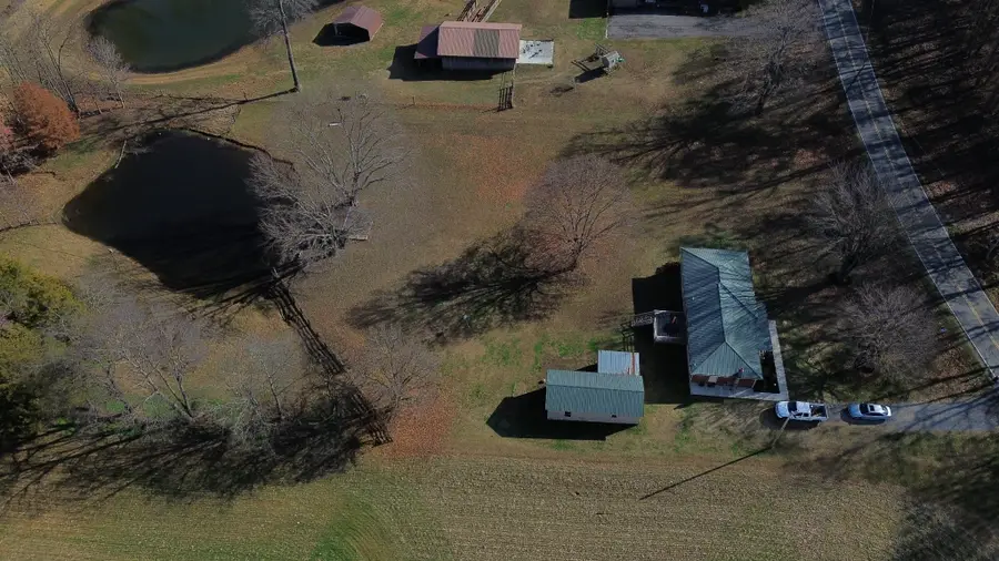 12354 Owens Chapel Rd, Springfield, TN 37172 - Image #3