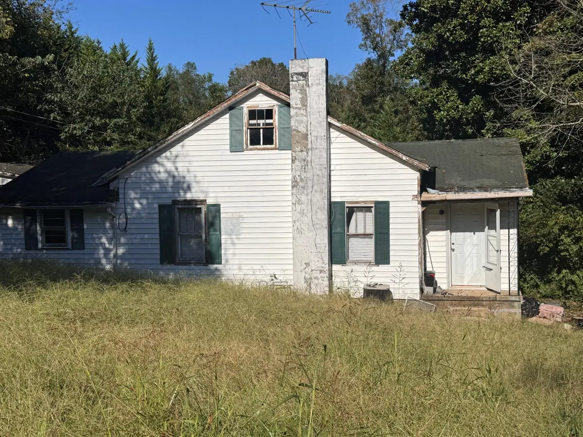 129 Beech St, Harriman, TN 37748 - Image #1