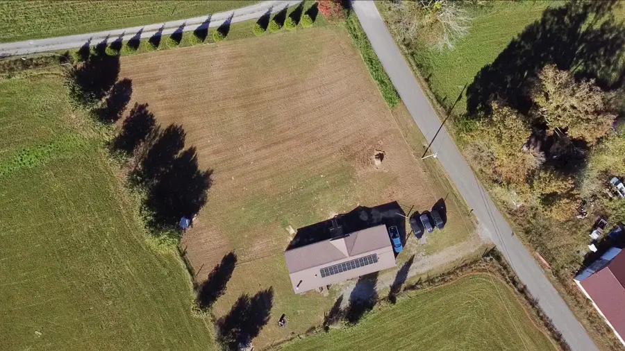 450 Obie Adcock Rd, Smithville, TN 37166 - Image #3