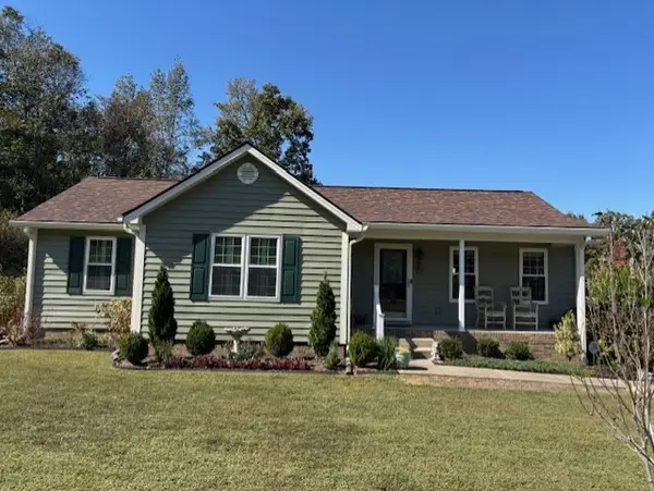 1014 Post Oak Dr, Dickson, TN 37055