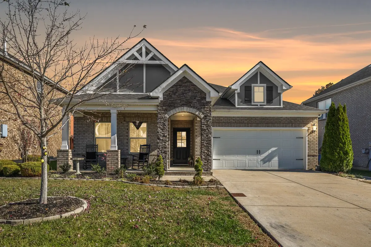 491 Fall Creek Cir, Goodlettsville, TN 37072 - Image #1