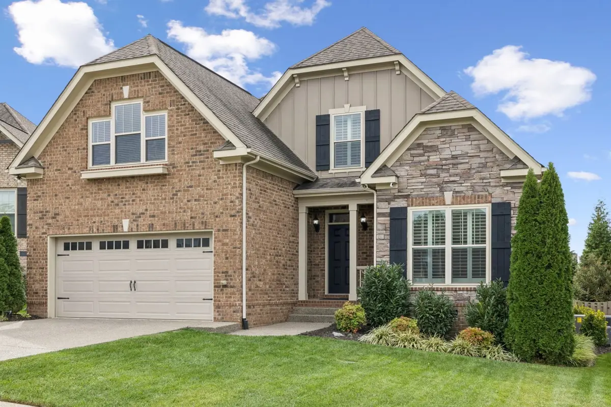 2002 Virgle Cir, Spring Hill, TN 37174 - Image #1