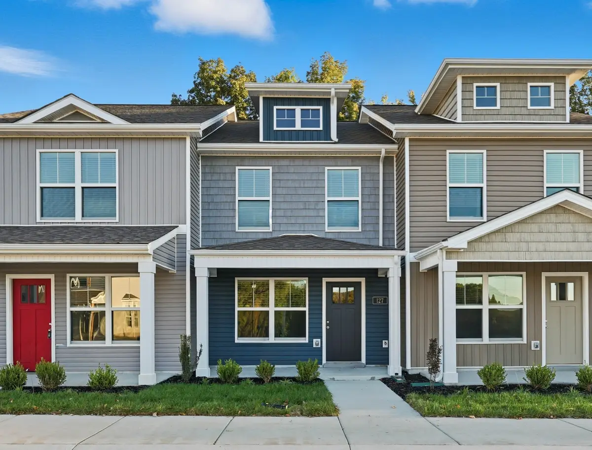 127 Quarry Point Dr #C127, Clarksville, TN 37043 - Image #1