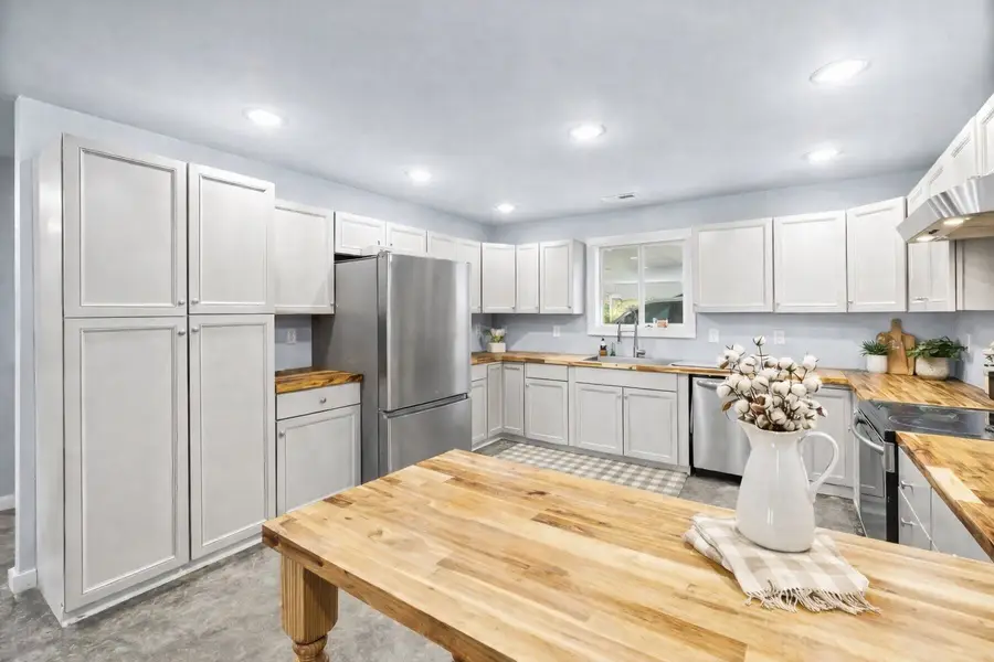 3365 Pea Ridge Rd, Liberty, TN 37095 - #3