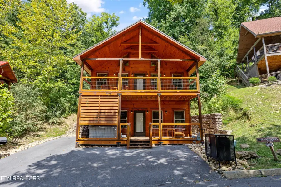 2395 Alpine Village Way, Sevierville, TN 37863 - Image #2