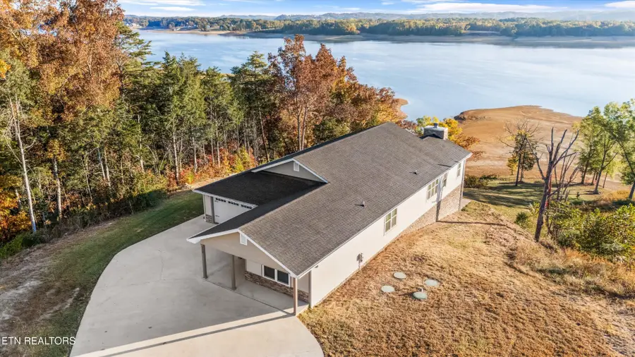 313 Sunrise Tr, Dandridge, TN 37725 - Image #3