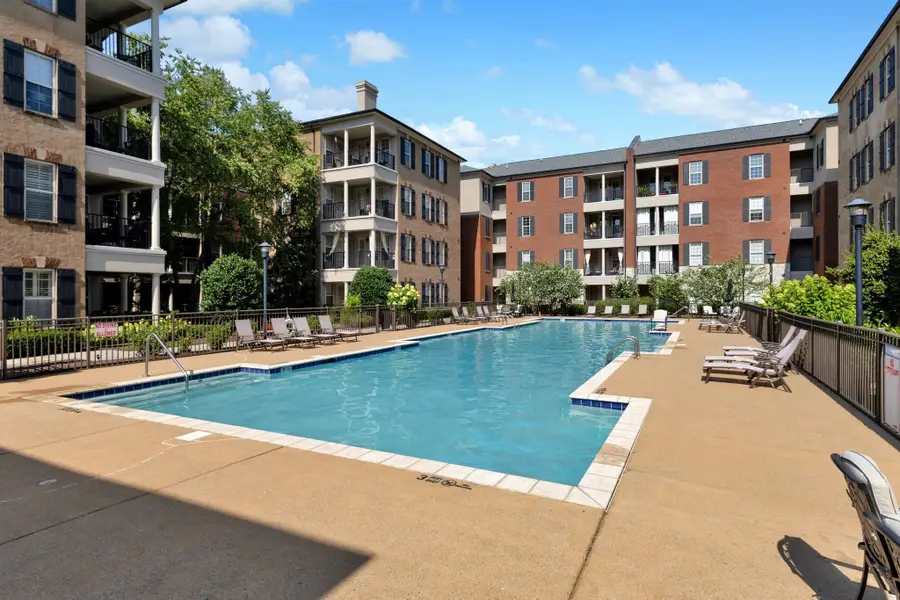 307 Seven Springs Way #102, Brentwood, TN 37027 - Image #3