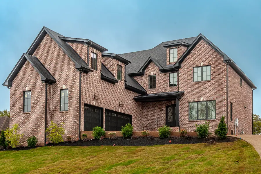 1016 Luxborough Drive, Hendersonville, TN 37075 - Image #3