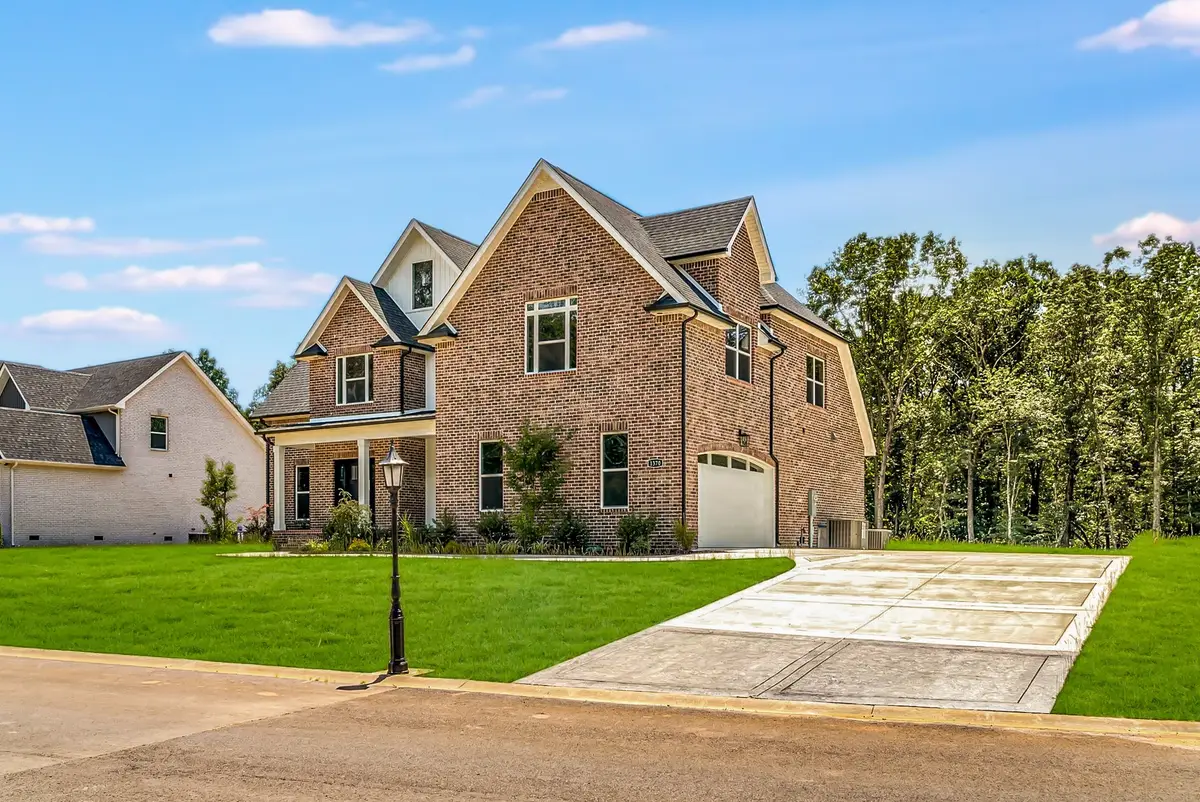 1370 Reda Dr, Clarksville, TN 37042 - #1