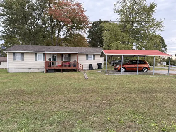 344 E Noel Dr, Cadiz, KY 42211