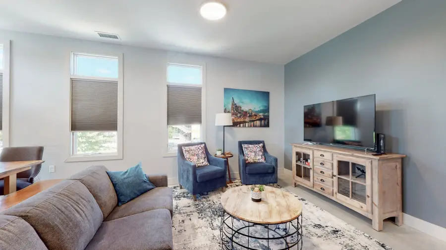 374 Herron Dr #7, Nashville, TN 37210 - Image #2