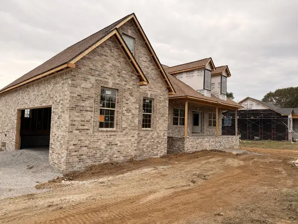 2 Stewart Meadows, Cadiz, KY 42211