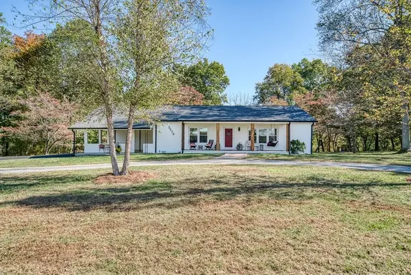 5526 Mount Herman Rd, Cookeville, TN 38506