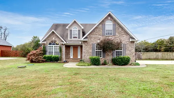 102 Winter Wood Dr S, Murfreesboro, TN 37129