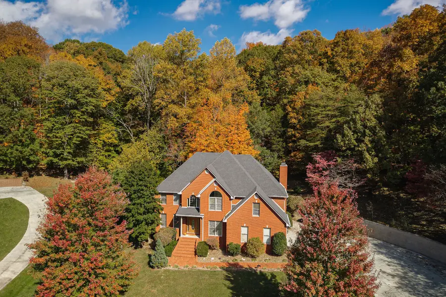 1434 N Plantation Dr, Cookeville, TN 38506 - Image #2