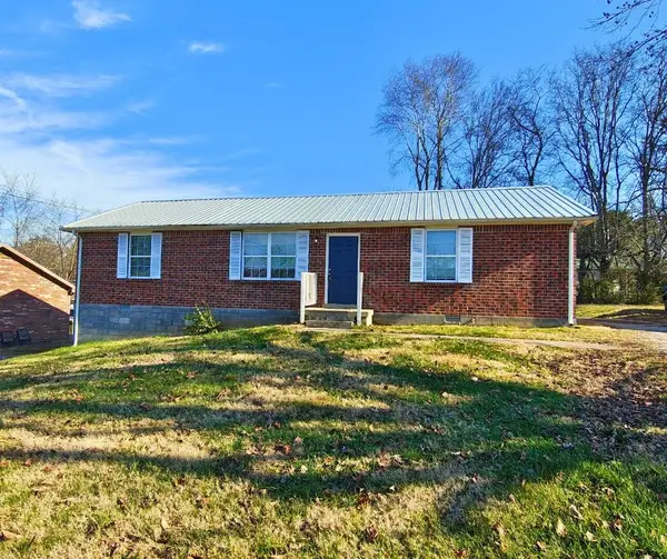 248 Walnut Crest Dr, Gallatin, TN 37066
