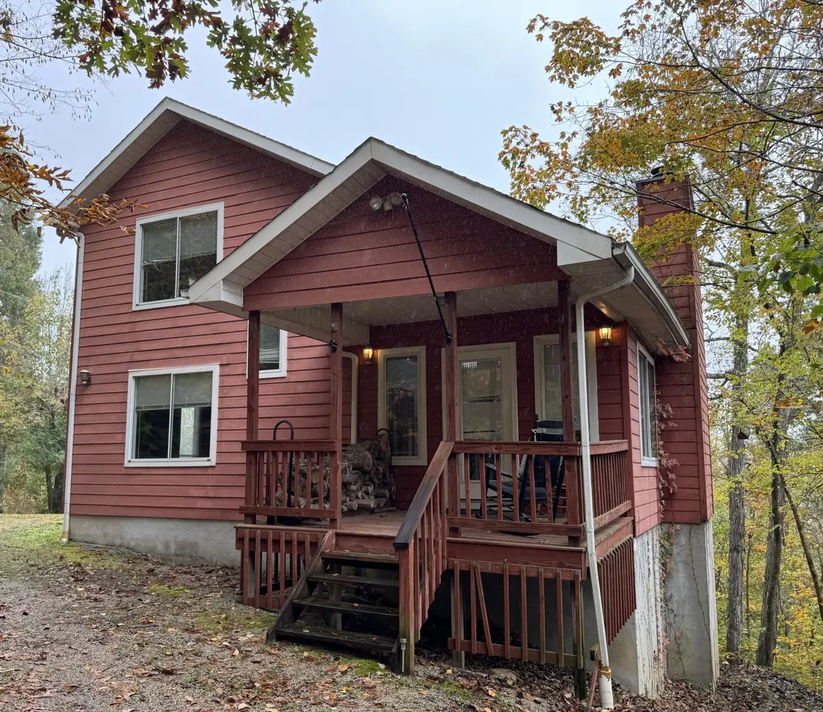 1052 Cherokee Dr, Smithville, TN 37166 - Image #1