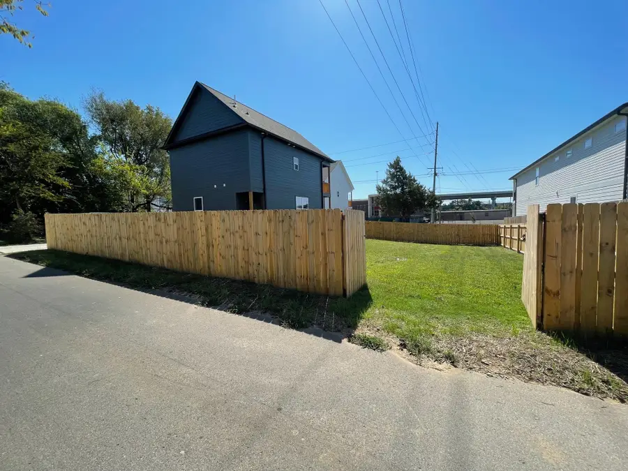 5210 Georgia Ave #B, Nashville, TN 37209 - #3