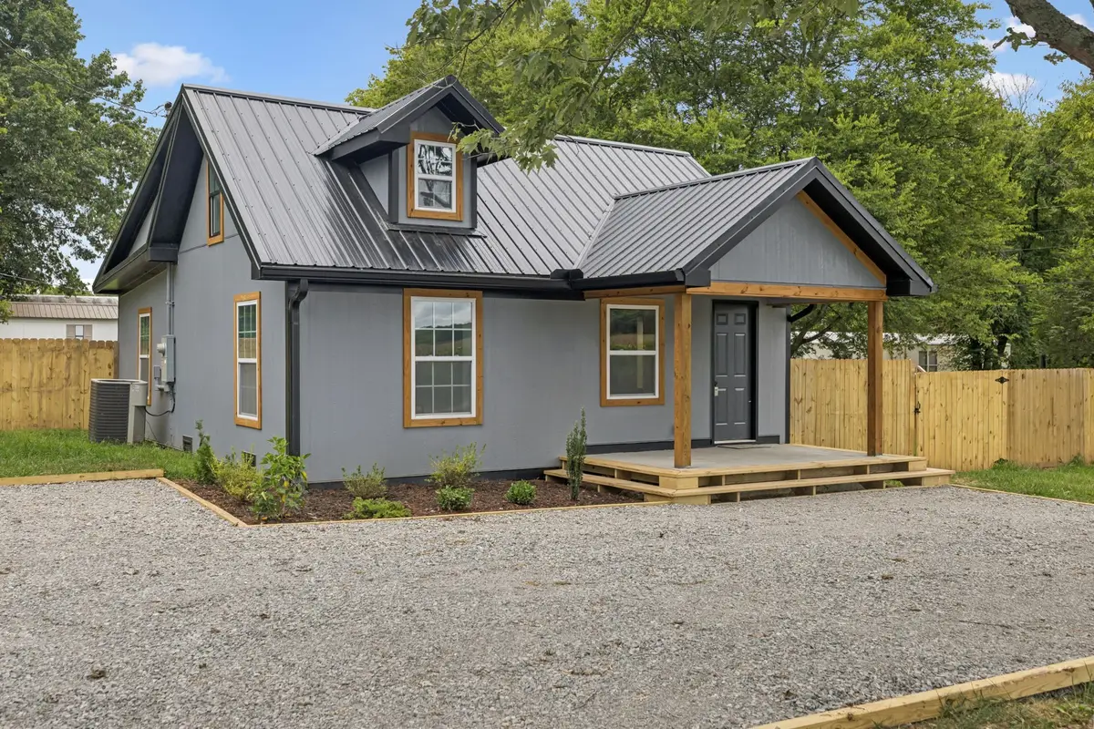 1814 Vales Mill Rd, Pulaski, TN 38478 - Image #1