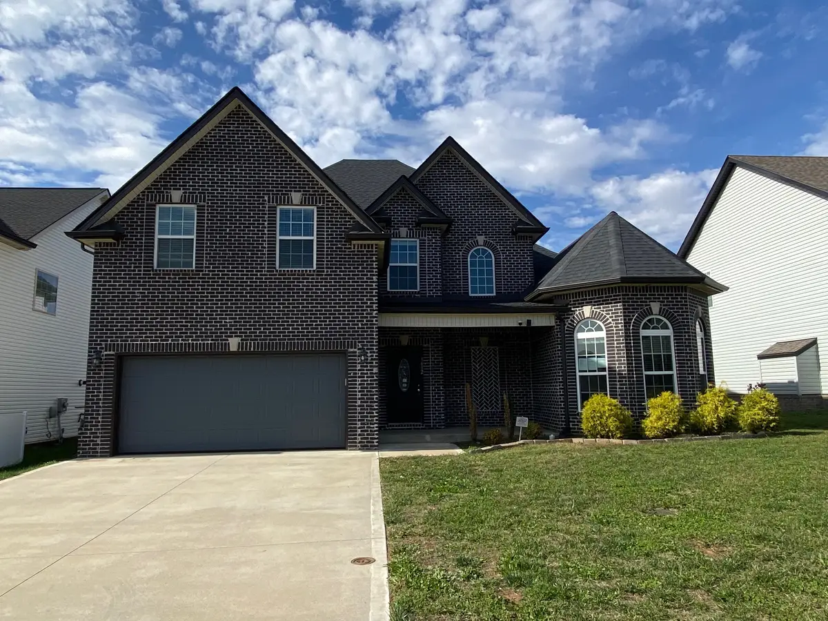 1612 Kestrel Dr, Clarksville, TN 37040 - #1