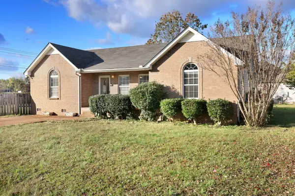1001 Chad St W, Portland, TN 37148