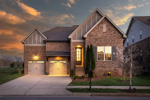 454 River Bluff Dr, Franklin, TN 37064