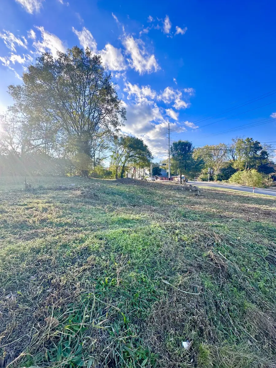 823 21st Ave N, Nashville, TN 37208 - Image #3