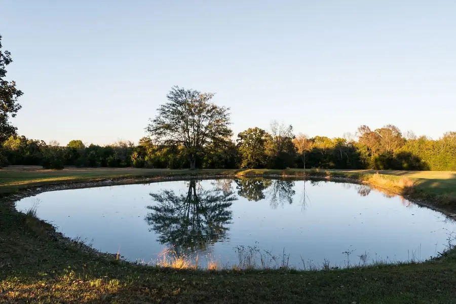 358 Jack Pickle Rd, Lewisburg, TN 37091 - Image #2