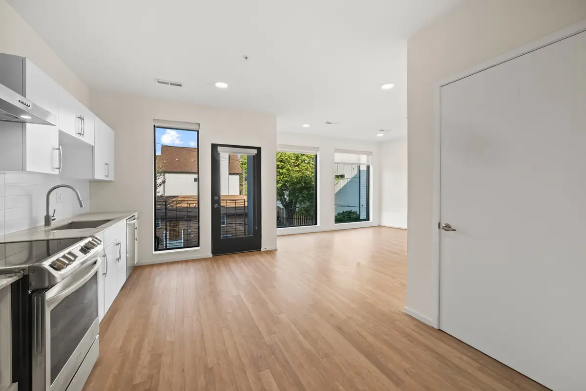 806 Olympic St #305, Nashville, TN 37203 - Image #1