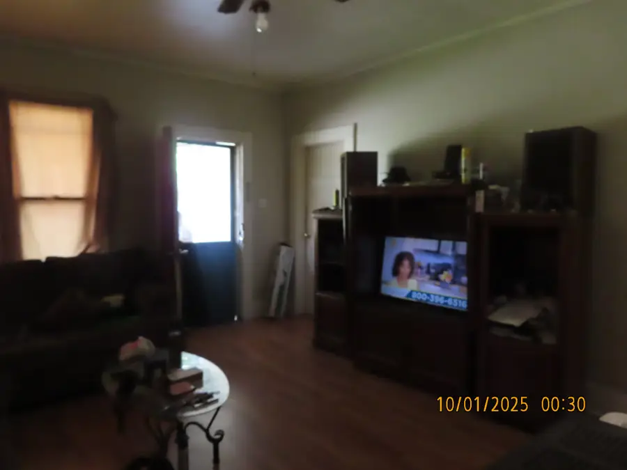 124 Taylor St, Jackson, TN 38301 - Image #2