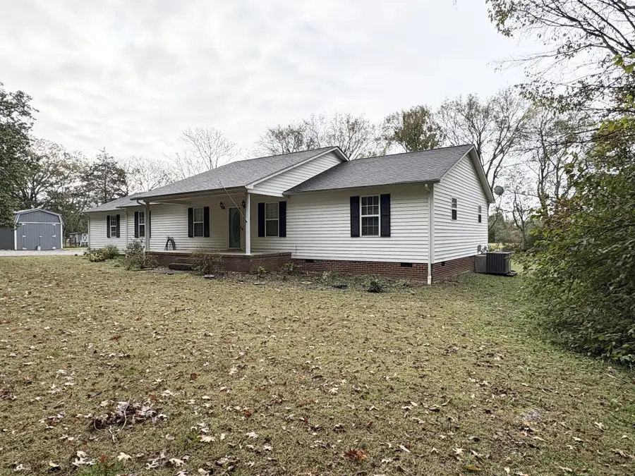 1401 Hobby Ln, Lewisburg, TN 37091 - Image #2