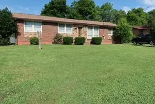 4025 Kings Cir, Nashville, TN 37218 - Image #1