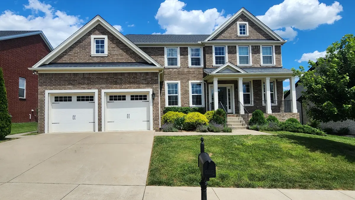 424 Everlee Ln, Mount Juliet, TN 37122 - Image #1