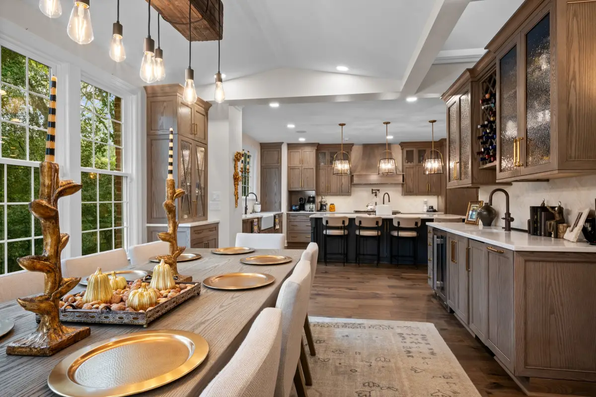 6326 Chickering Woods Dr, Nashville, TN 37215 - #1