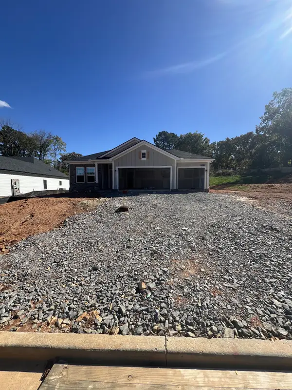 7212 Fairlawn Dr, Fairview, TN 37062