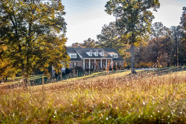 620 Williamson County Line Rd, Fairview, TN 37062