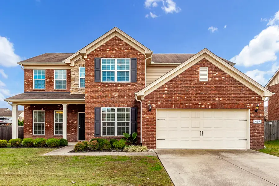 1019 Lacebark Ln, Hendersonville, TN 37075 - Image #2