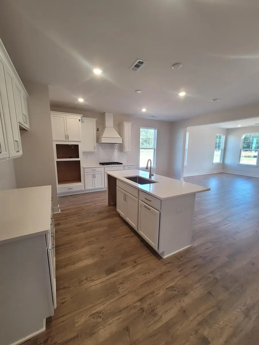 1409 Charles Drive, Chapel Hill, TN 37034 - Image #2