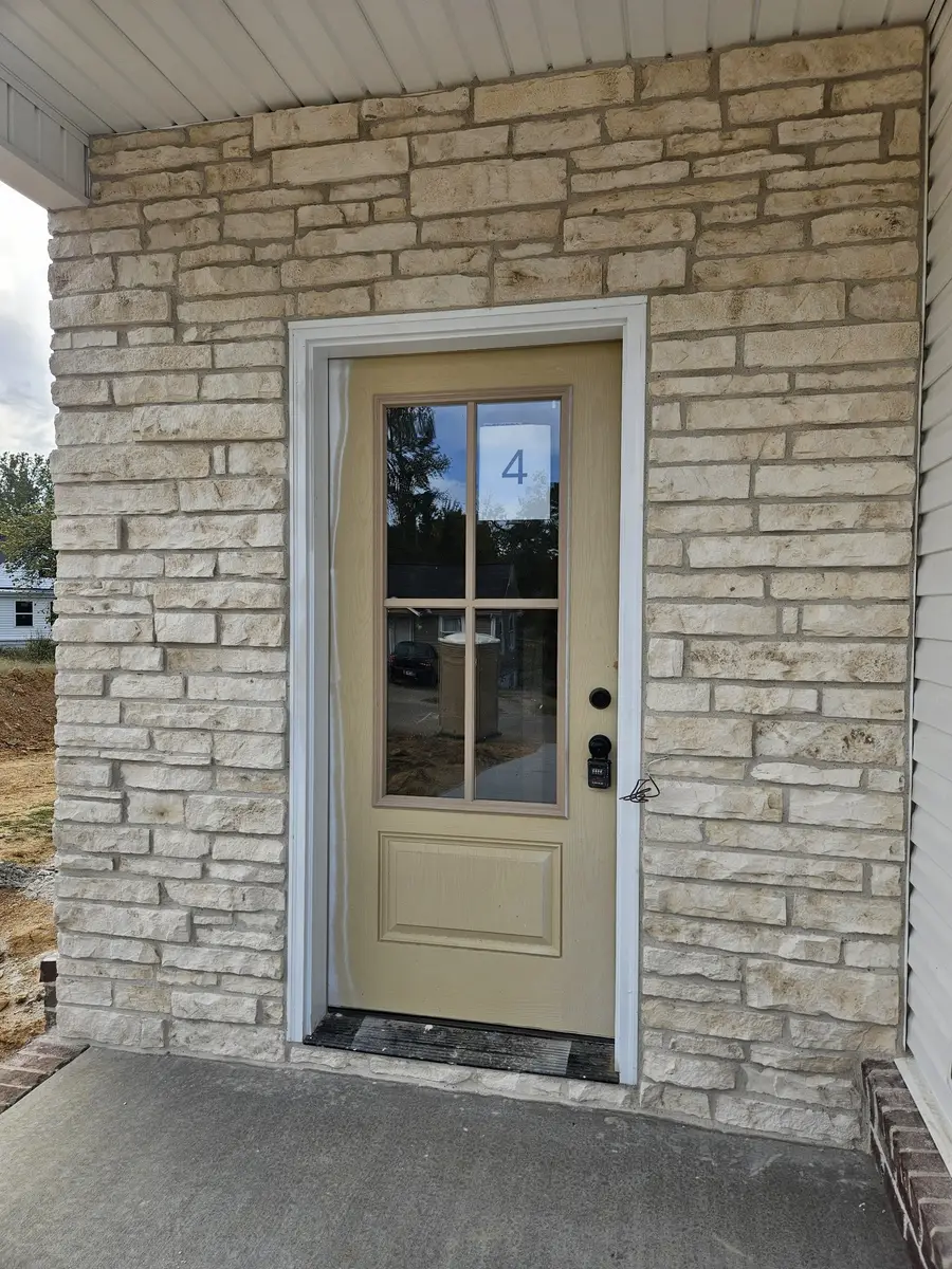 85 Charlotte Rd, Clarksville, TN 37040 - #2