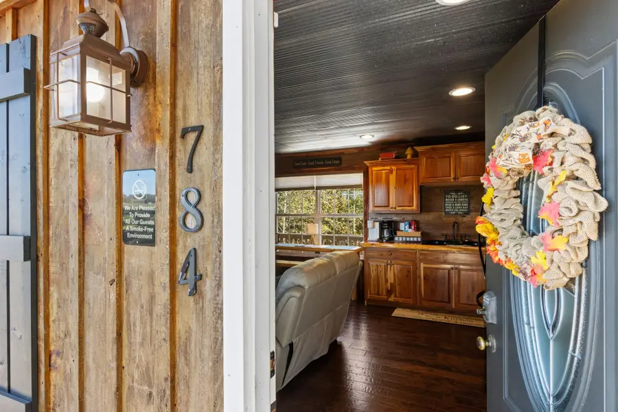 784 Damron Rd, Lynchburg, TN 37352 - Image #2